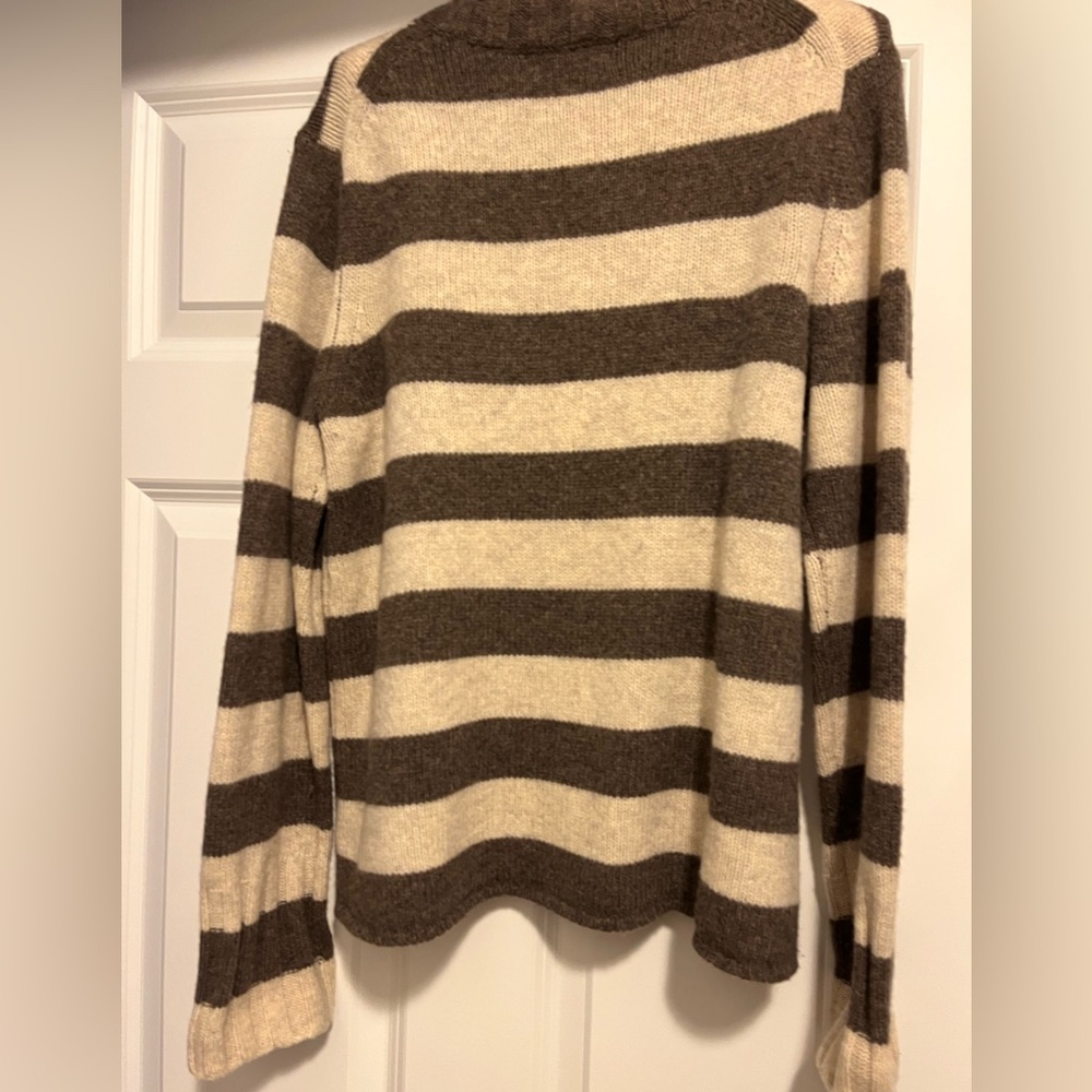 Liz Claiborne Lambswool Brown and Tan Wide Striped Turtleneck Sweater size Large